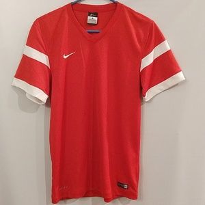 Nike Dri-Fit T-shirt
